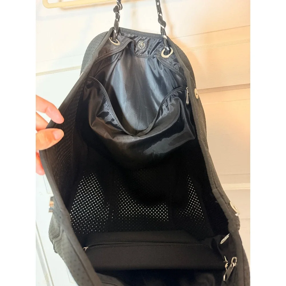 Black Perforated Neoprene Tote Bag Rope Handles Sporty Beach Gym Travel Bag